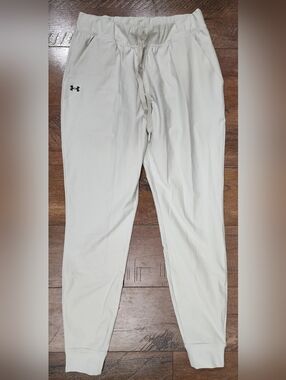 Under Armour Joggers, Size Small